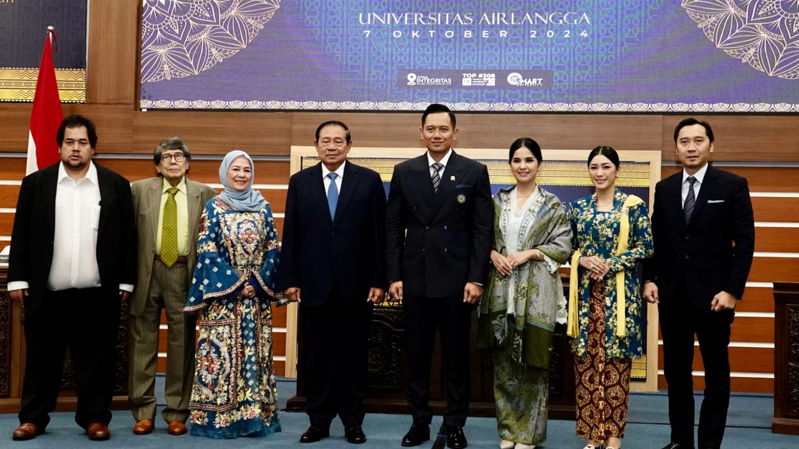 Menteri AHY Persembahkan Gelar Doktor untuk Almarhumah Ibu Ani Yudhoyono